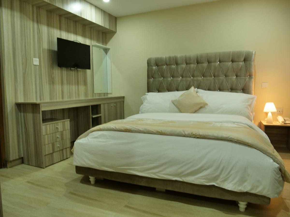 Alexia'S Place Hotel Lagos Kültér fotó